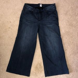 Brand new never worn ankle flare pants